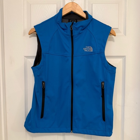 The North Face Jackets & Blazers - EUC The North Face Softshell Vest